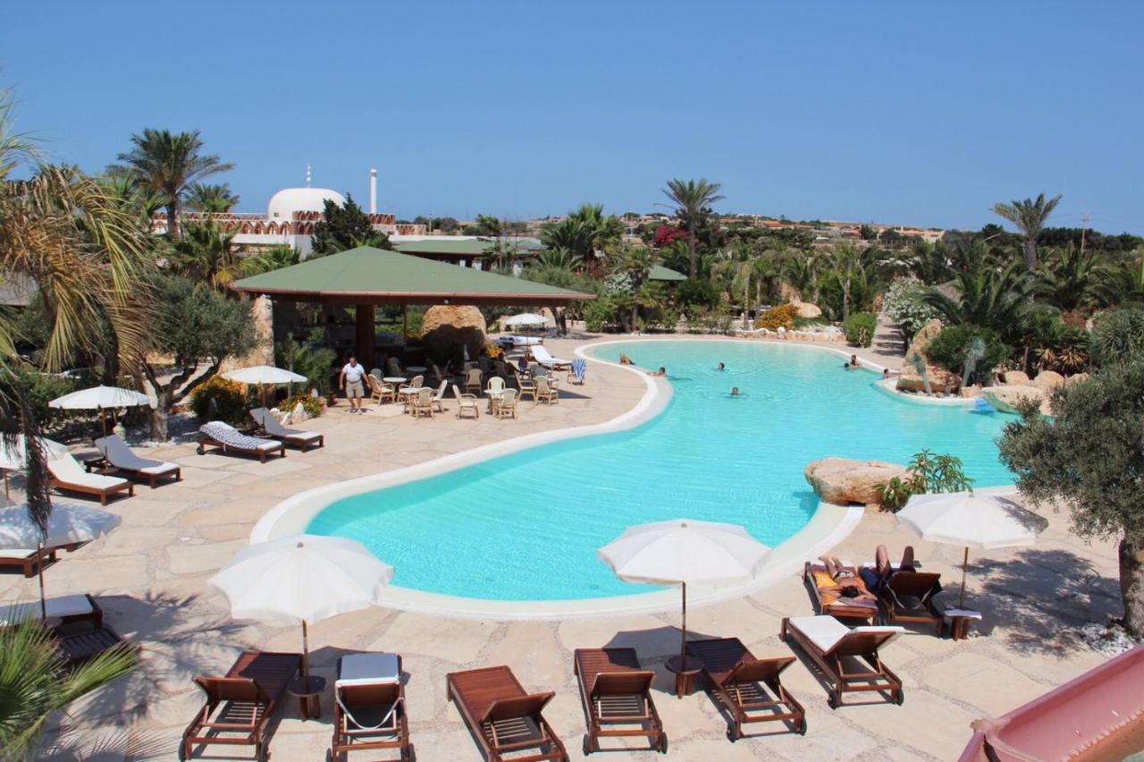 Cupola Bianca Resort ลัมเปดูซา ภายนอก รูปภาพ