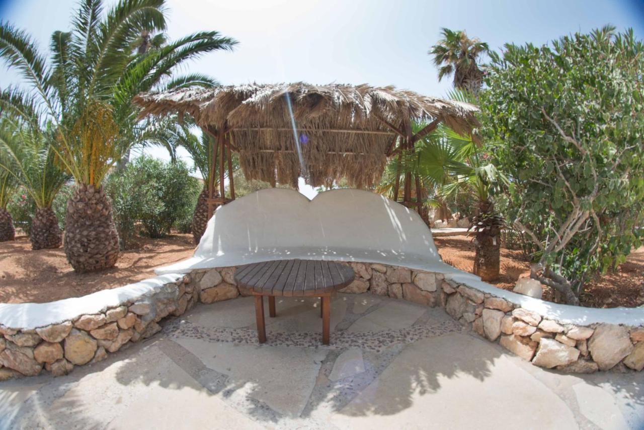 Cupola Bianca Resort ลัมเปดูซา ภายนอก รูปภาพ